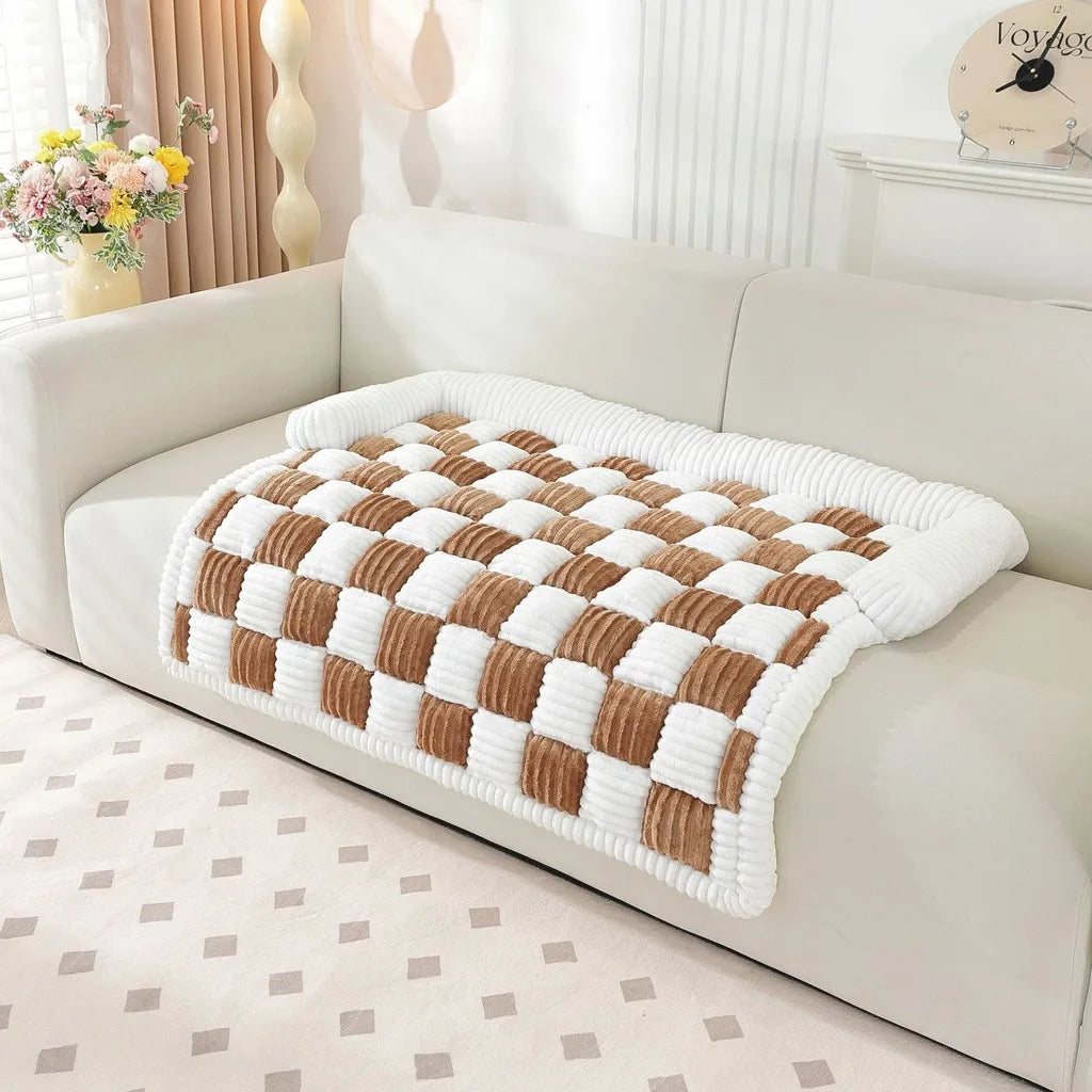 Dog Couch Cover Winter Plush Warm Checkered Washable Pet Mat Comfortable Soft Cats Puppy Bedding Pad Sleeping Supplies