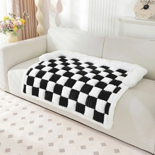 Dog Couch Cover Winter Plush Warm Checkered Washable Pet Mat Comfortable Soft Cats Puppy Bedding Pad Sleeping Supplies