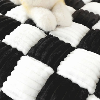 Dog Couch Cover Winter Plush Warm Checkered Washable Pet Mat Comfortable Soft Cats Puppy Bedding Pad Sleeping Supplies