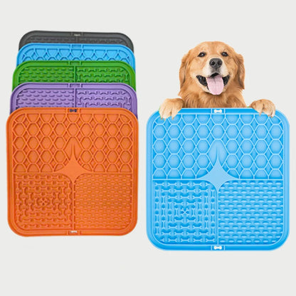 Pet Lick Silicone Mat Dogs Pet Slow Food Plate for Dog Bathing Distraction Silicone Dog Sucker Food Training Dog Feeder Supplies