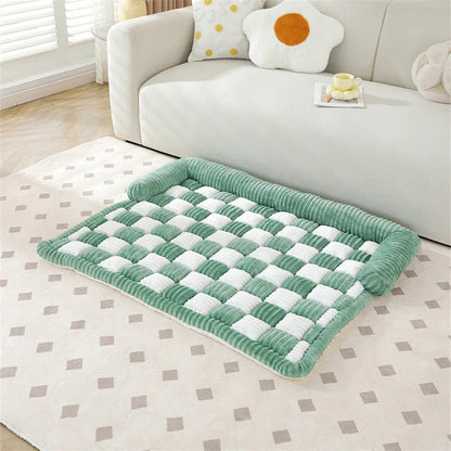Dog Couch Cover Winter Plush Warm Checkered Washable Pet Mat Comfortable Soft Cats Puppy Bedding Pad Sleeping Supplies