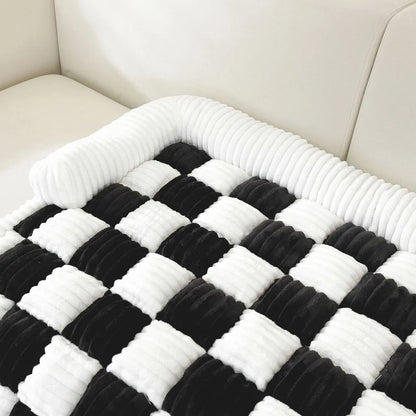 Dog Couch Cover Winter Plush Warm Checkered Washable Pet Mat Comfortable Soft Cats Puppy Bedding Pad Sleeping Supplies